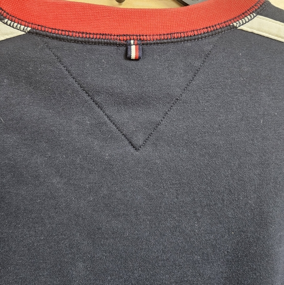 VINTAGE TOMMY HILFIGER SWEATER - Picture 3 of 6